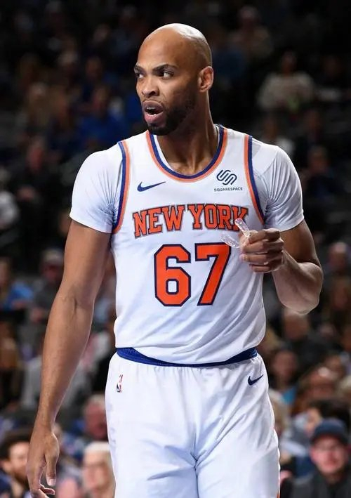 尼克斯老将期待战胜劲敌精神状态良好迎接挑战的简单介绍 尼克斯老将期待战胜劲敌精神状态良好迎接挑战的简单介绍