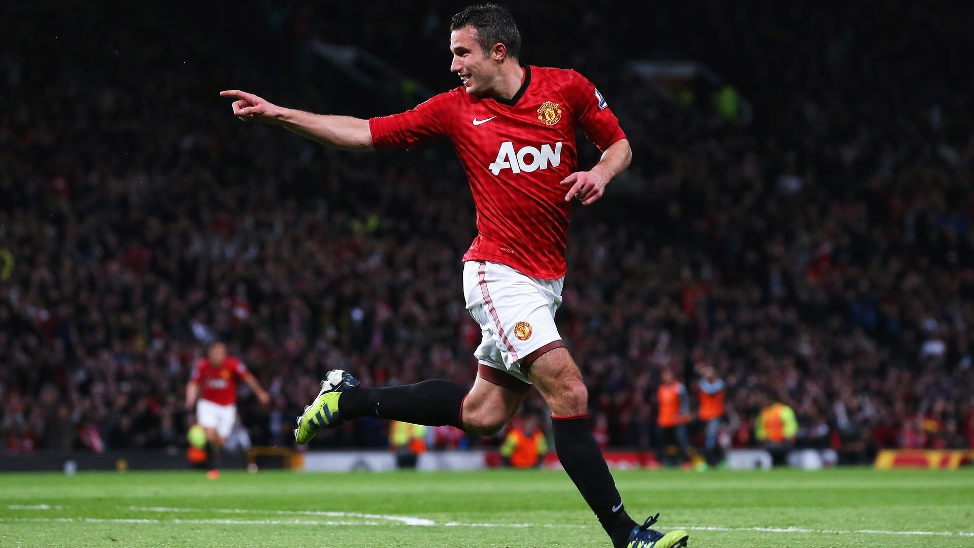 DB电竞官网登录-西甲国家德比之夜，维尼修斯攻防两端的统治艺术