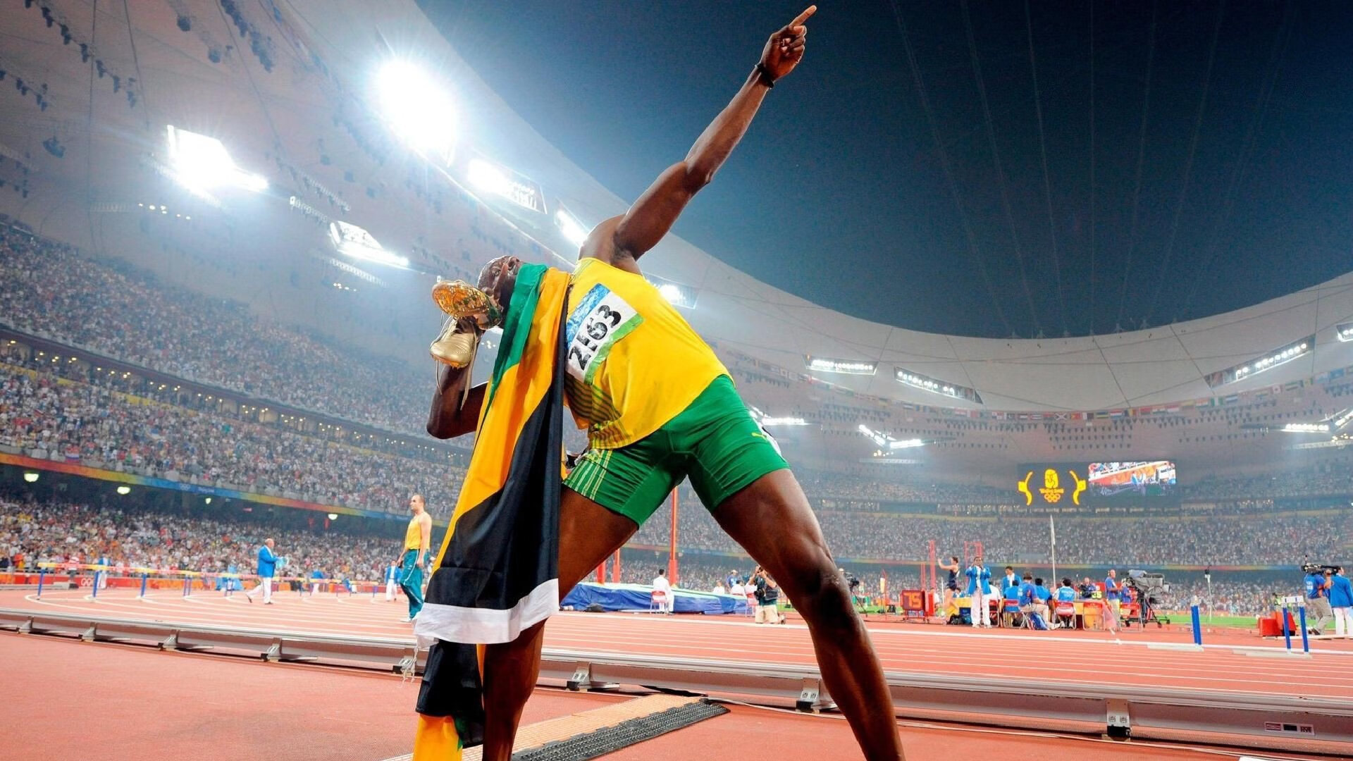 -欧冠半决赛之夜,浓眉存在感拉满